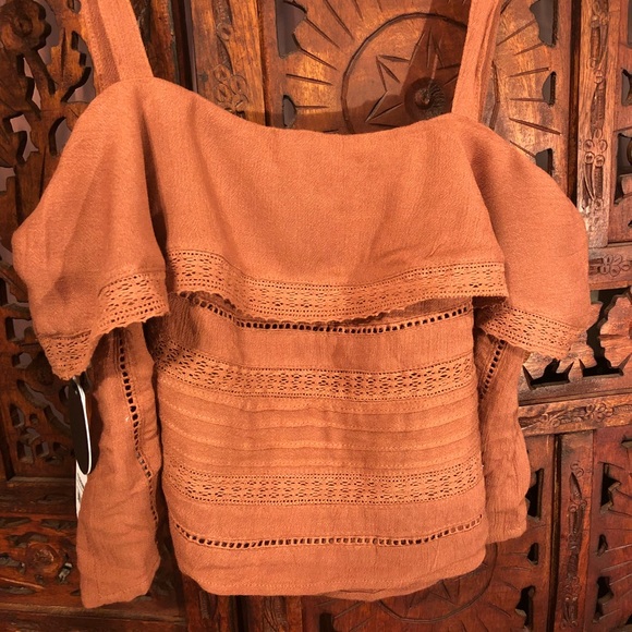 Crop Top - Picture 4 of 4